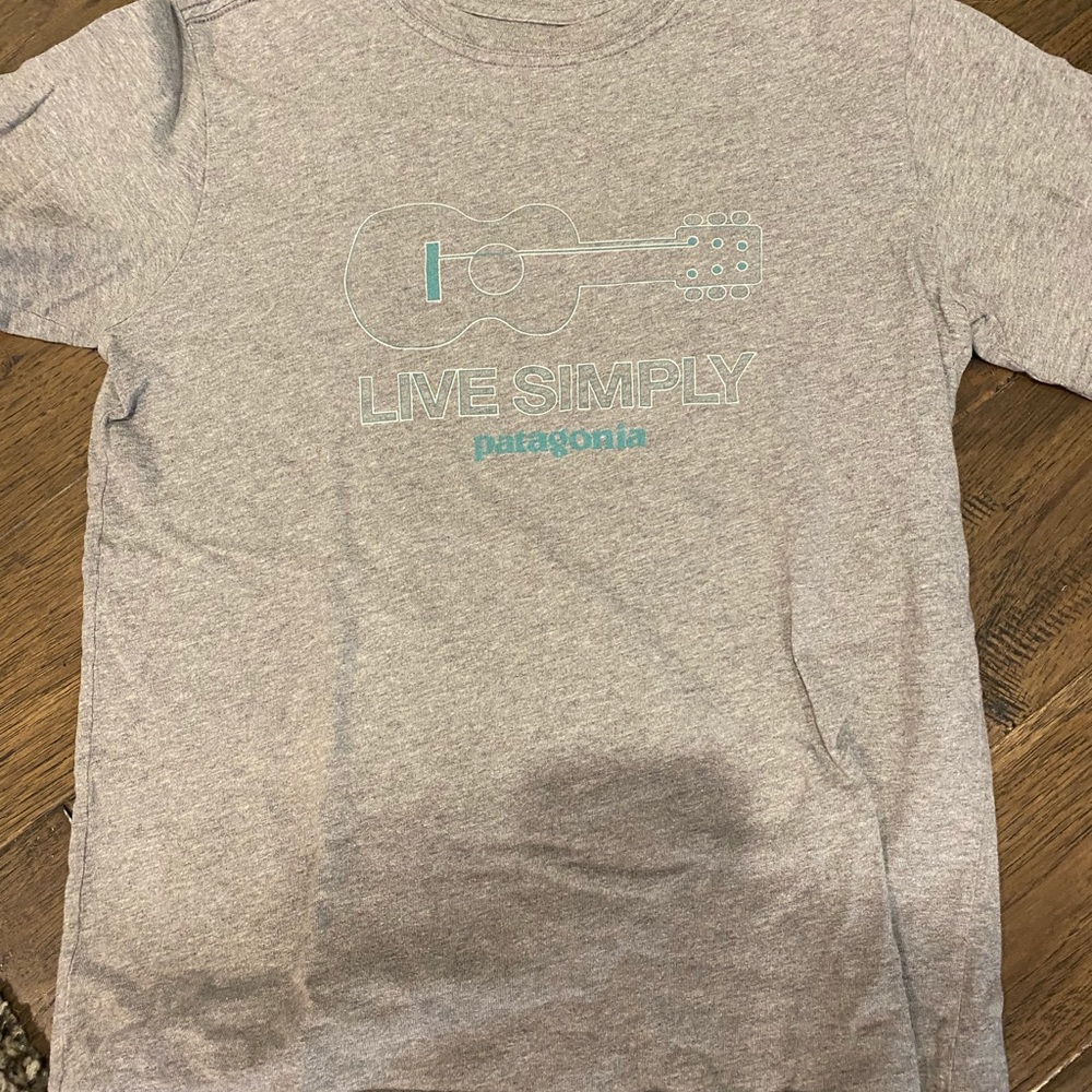 Boys youth XL grey Patagonia Live Simply